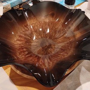Large, fluted, resin salad/decorative bowl